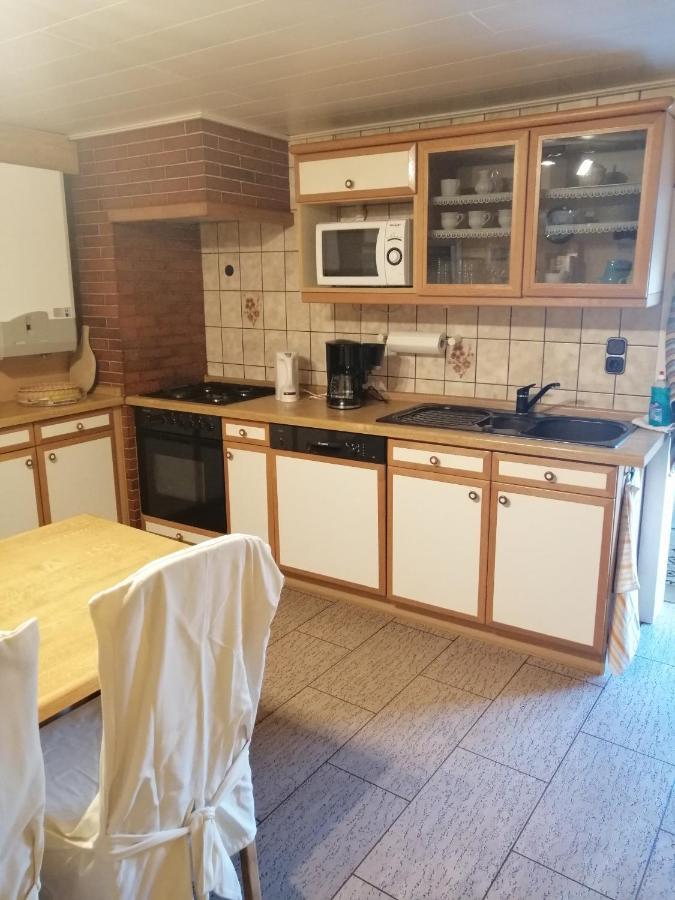 Glori' S Fewo Gross Bad Sooden-Allendorf Exterior photo